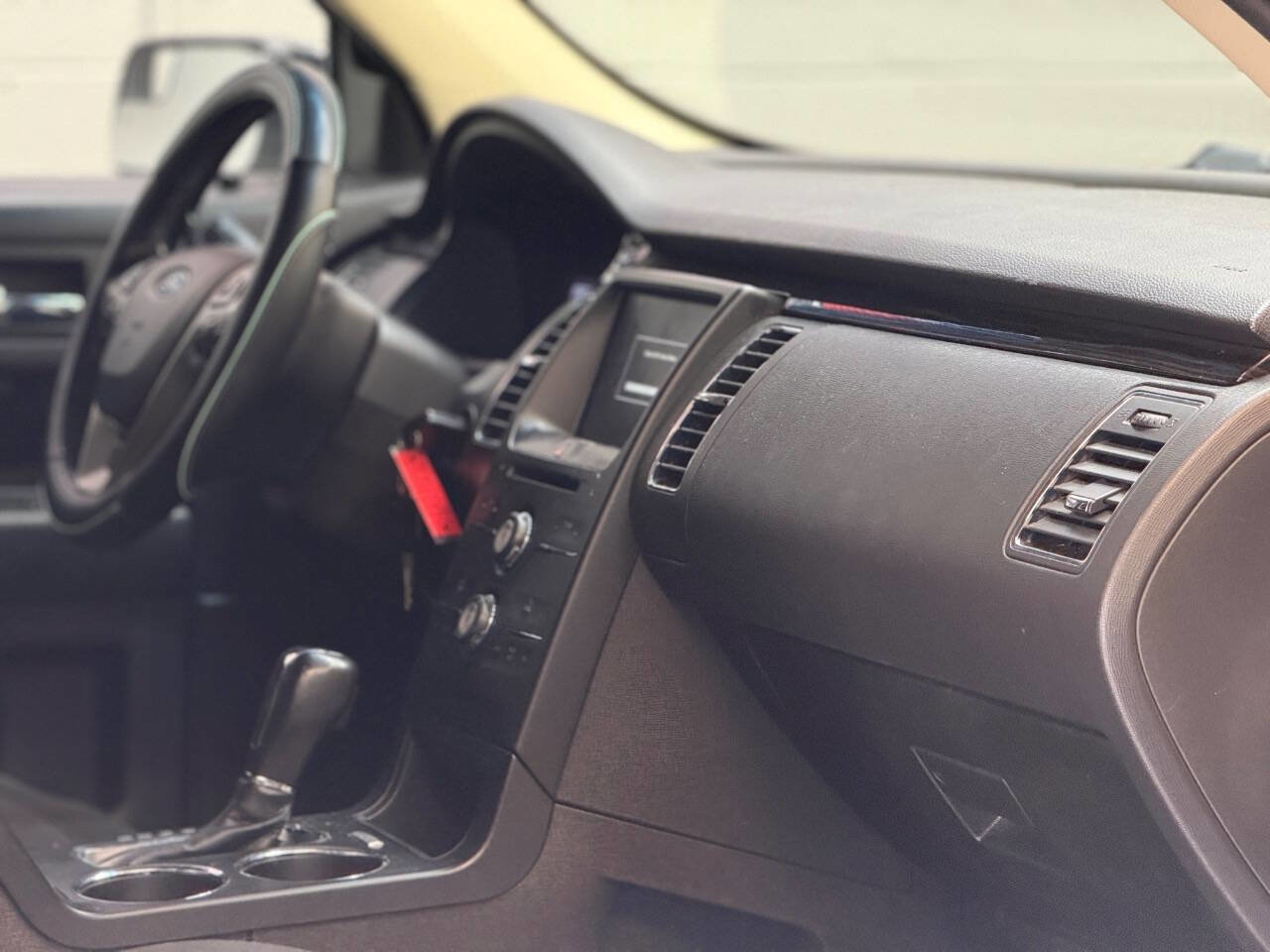 Used 2014 Ford Flex SEL image 2