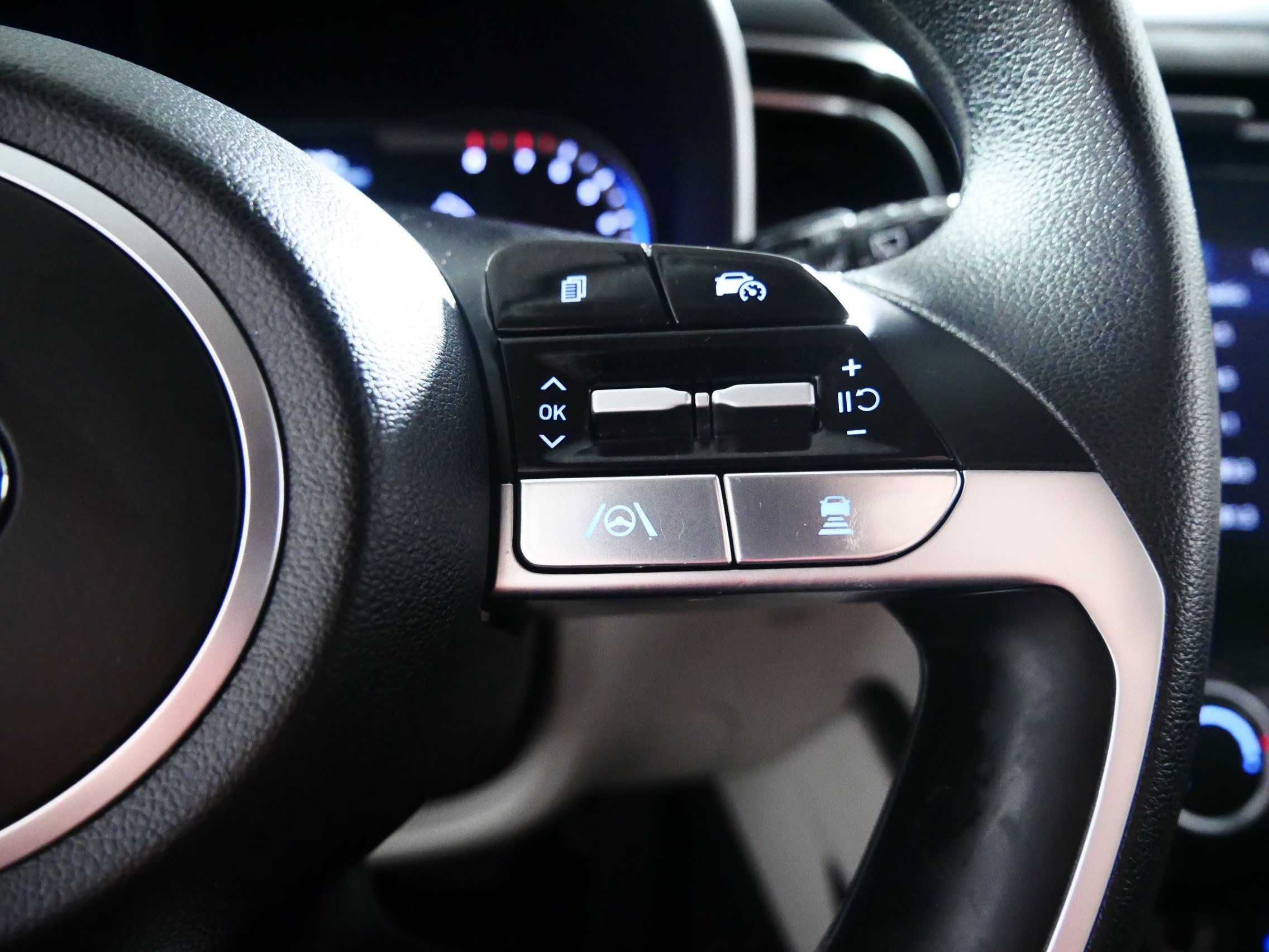 Used 2023 Hyundai Tucson SEL AWD/4WD image 28