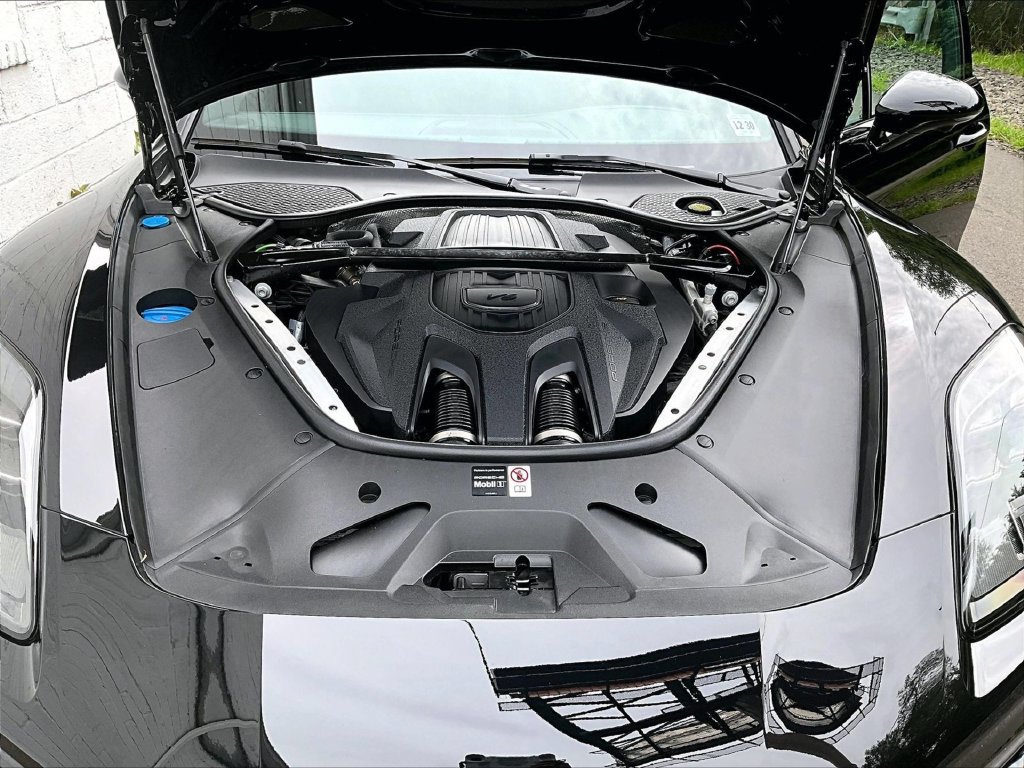 Certified 2025 Porsche Panamera 4 AWD/4WD image 15