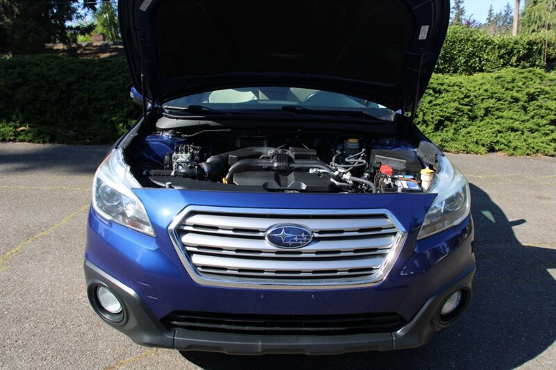 Used 2016 Subaru Outback 2.5i Premium AWD/4WD image 21