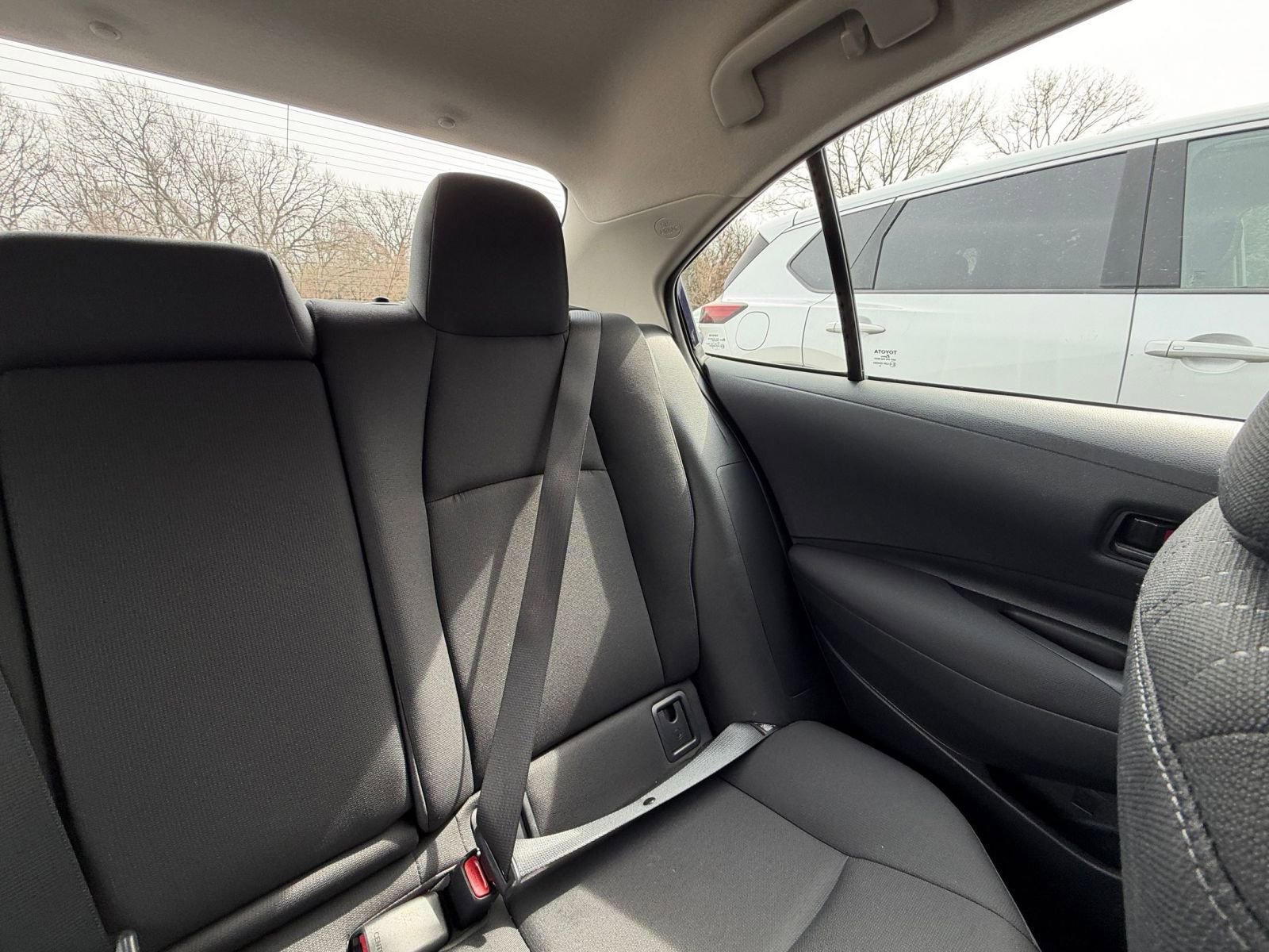 Used 2025 Toyota Corolla LE image 35