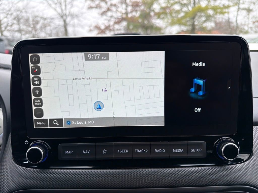 Used 2023 Hyundai Kona Limited image 35