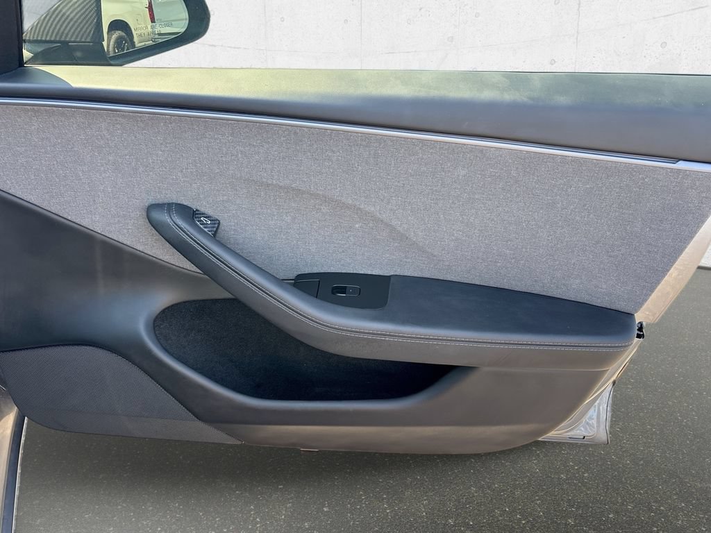 Used 2026 Tesla Model 3 RWD image 14