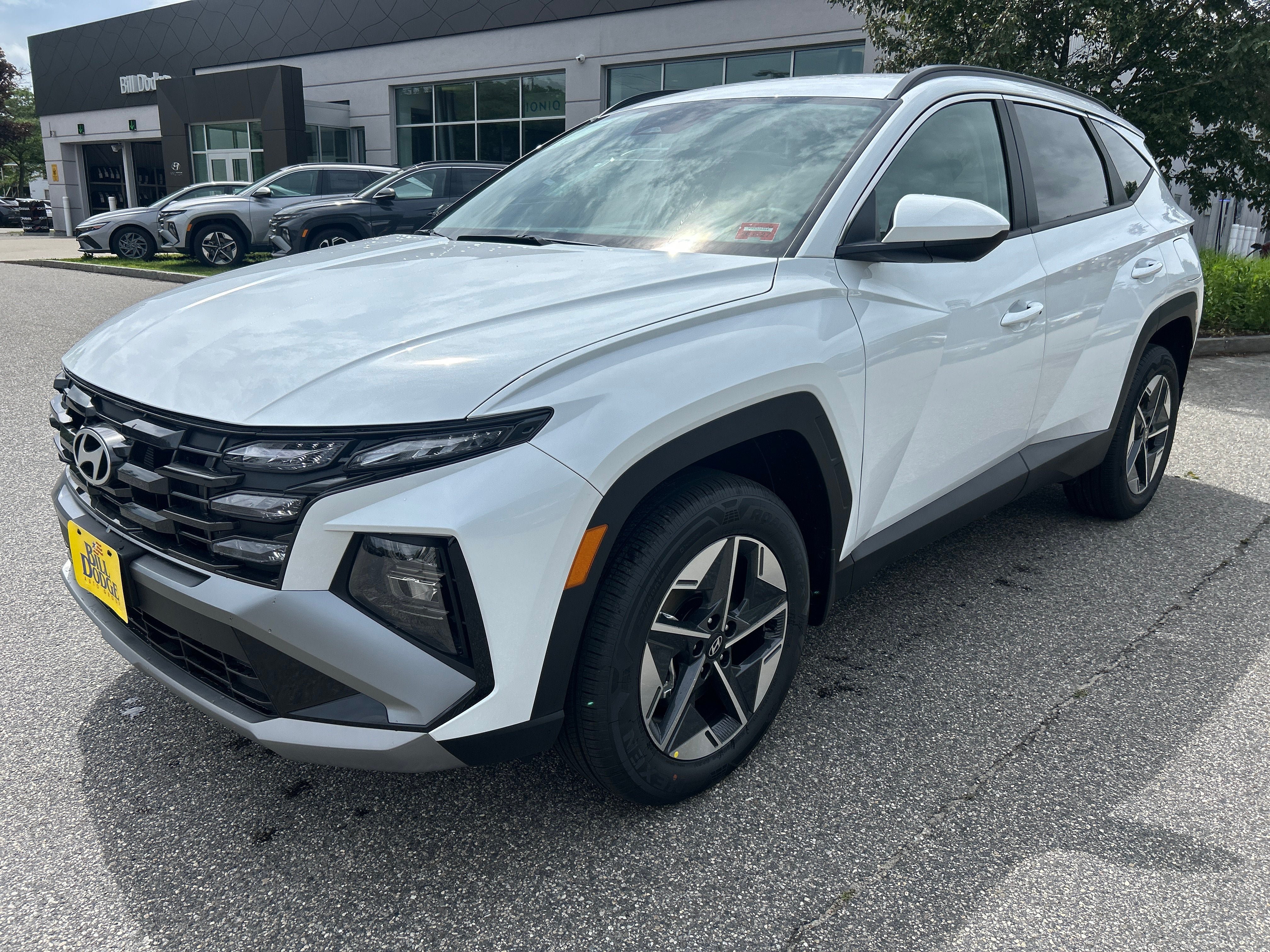 New 2026 Hyundai Tucson SEL AWD/4WD image 1