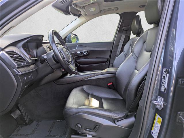 Used 2020 Volvo XC90 T5 Momentum image 16