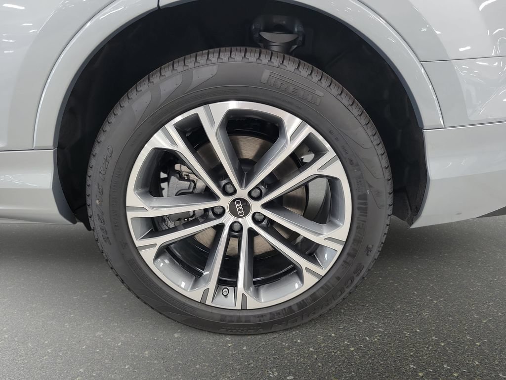 New 2026 Audi Q7 2.0T Premium AWD/4WD image 17
