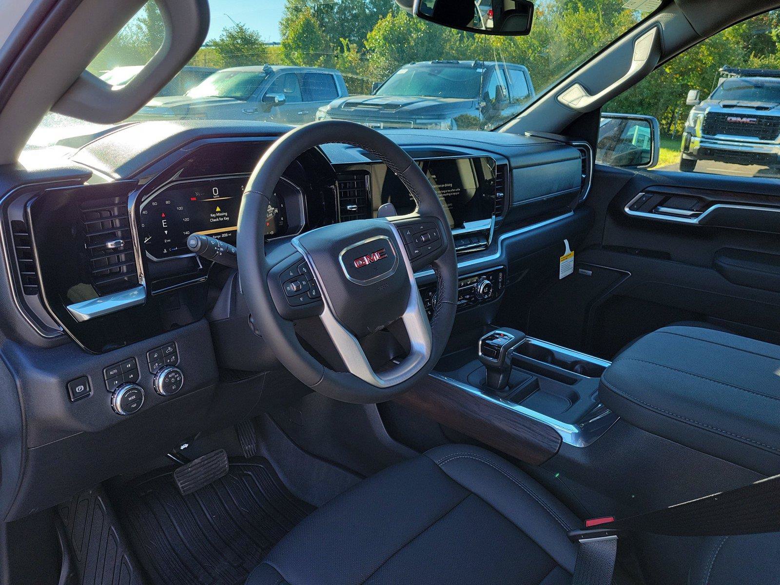New 2026 GMC Sierra 1500 SLT w/ SLT Premium Package AWD/4WD image 17