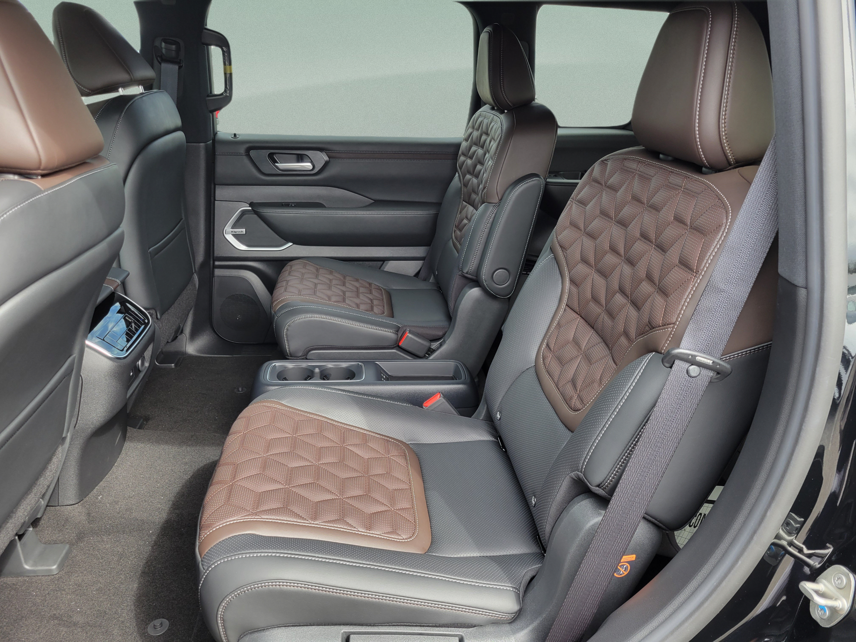 New 2026 Nissan Armada Platinum Reserve AWD/4WD image 11