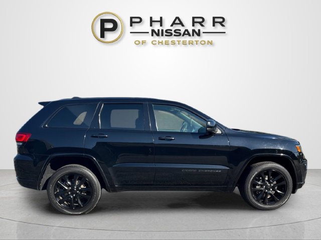 Used 2020 Jeep Grand Cherokee Altitude AWD/4WD image 6