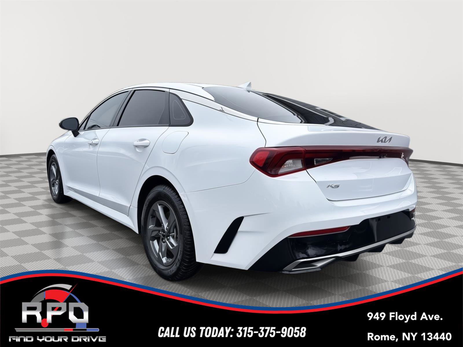 Used 2022 Kia K5 LXS image 3