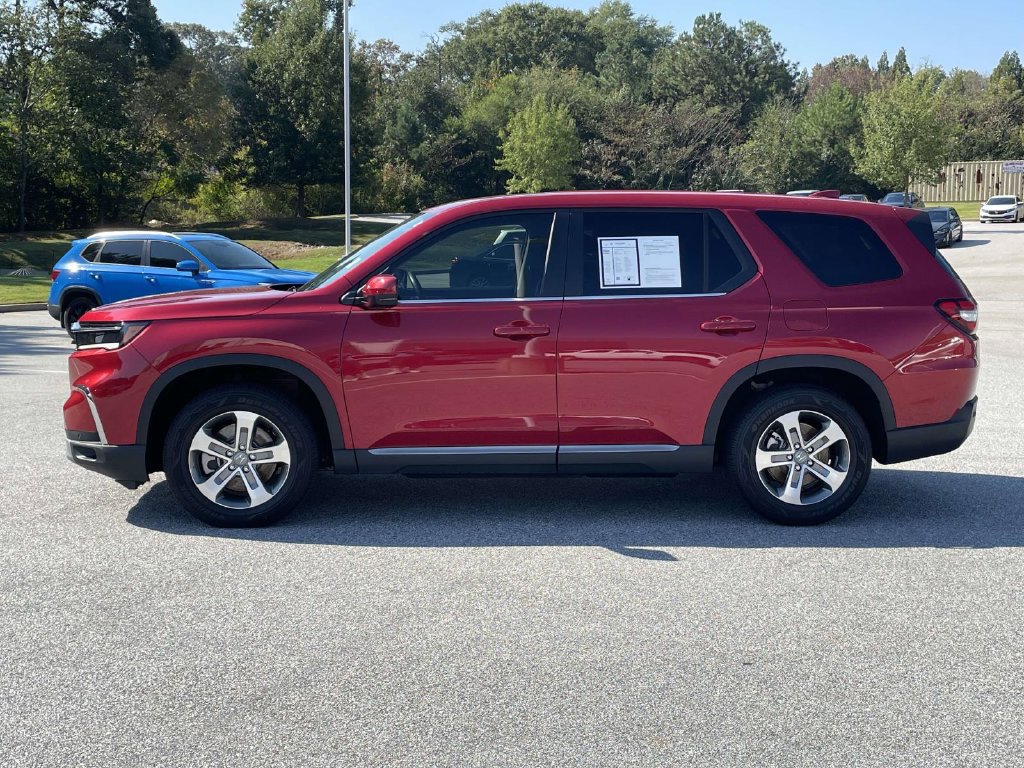 Used 2025 Honda Pilot EX-L image 4