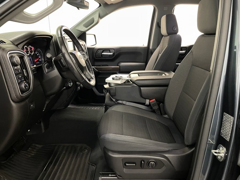 Used 2019 Chevrolet Silverado 1500 LT w/ All-Star Edition AWD/4WD image 7