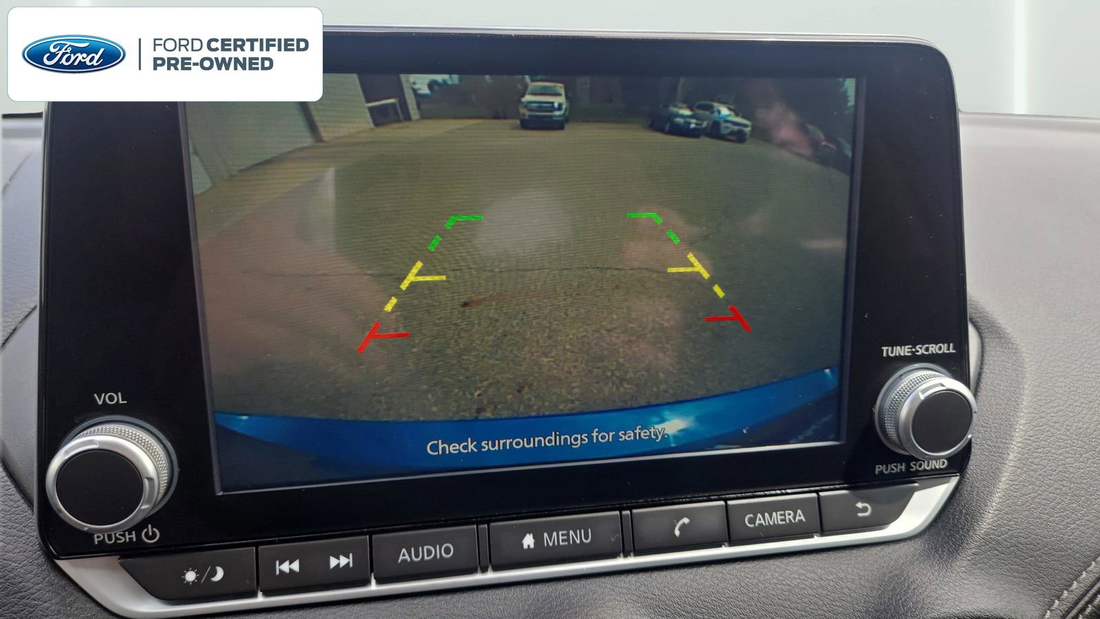 Used 2022 Nissan Sentra SV FWD image 16