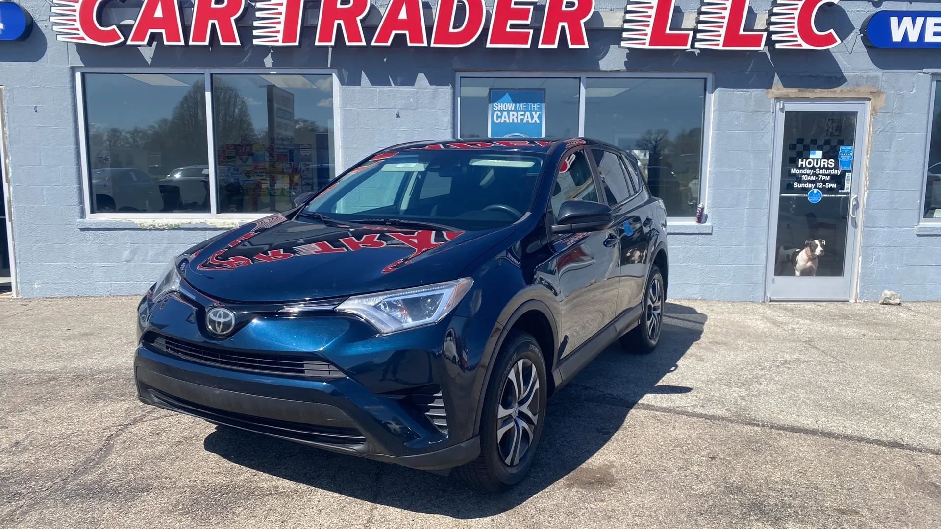Used 2018 Toyota RAV4 LE w/ All Weather Liner Package image 25