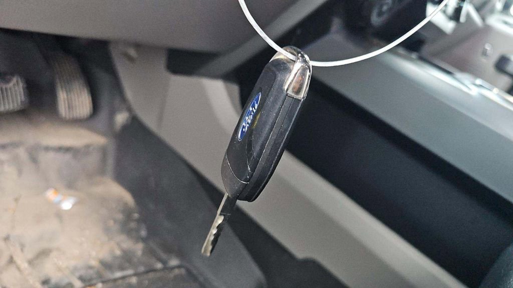 Used 2021 Ford F250 XLT image 12