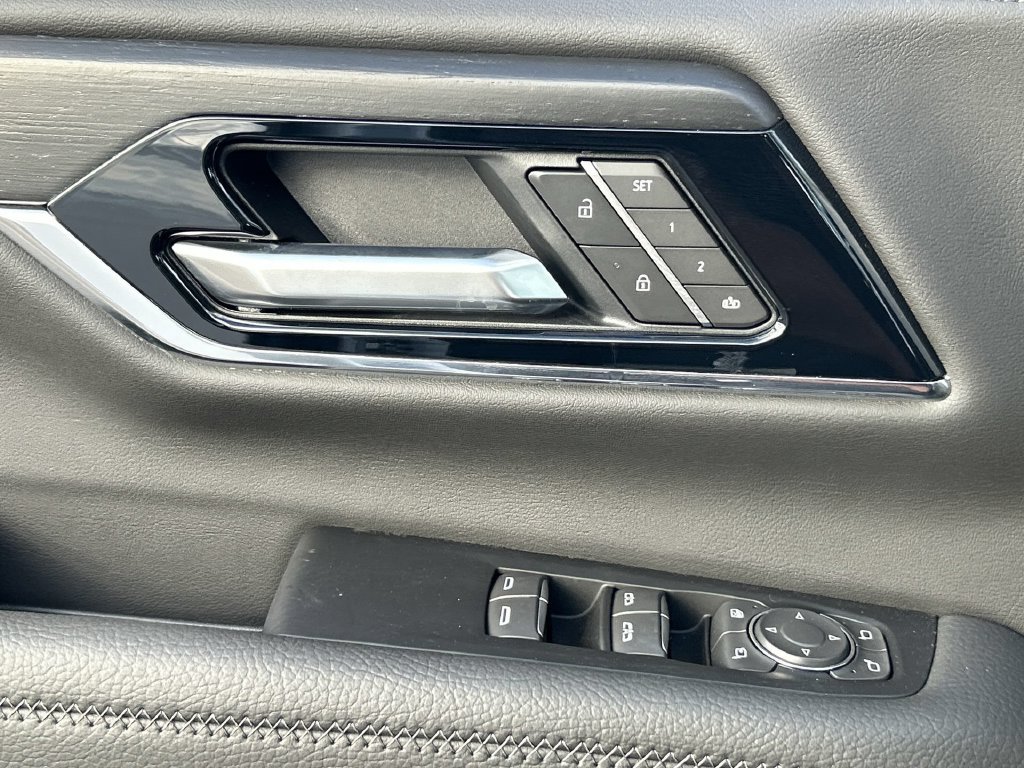 New 2026 GMC Yukon Denali AWD/4WD image 23