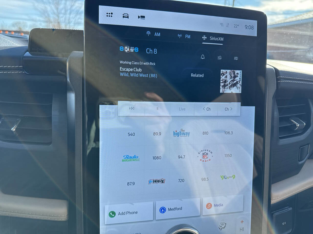 Certified 2024 Ford Expedition Max Platinum image 39