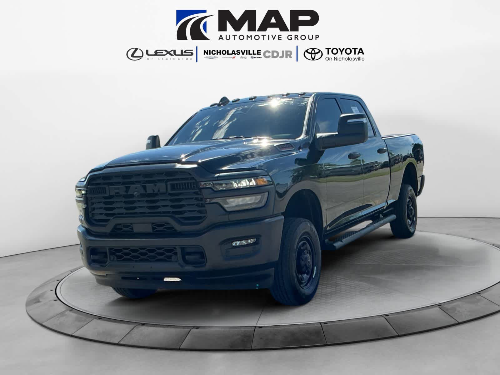 Used 2025 RAM 2500 Tradesman AWD/4WD image 1