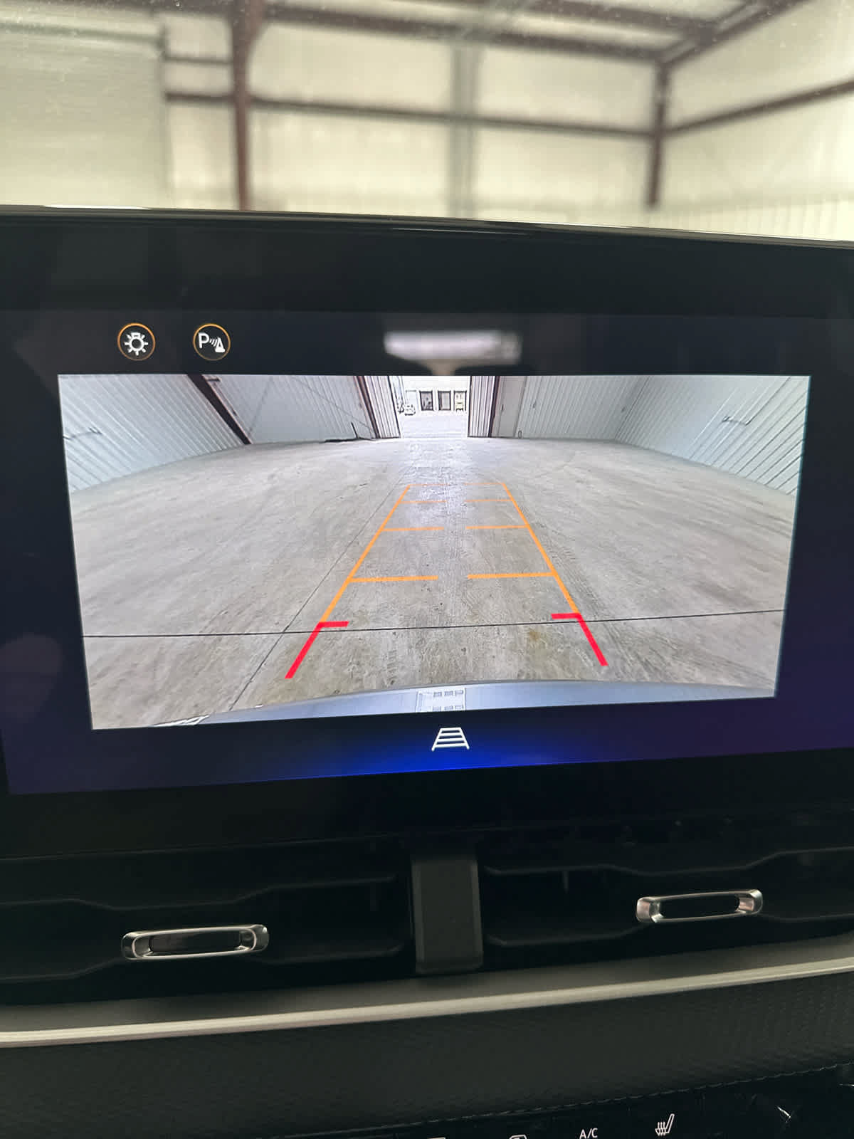 Used 2025 Chevrolet Equinox LT FWD image 28