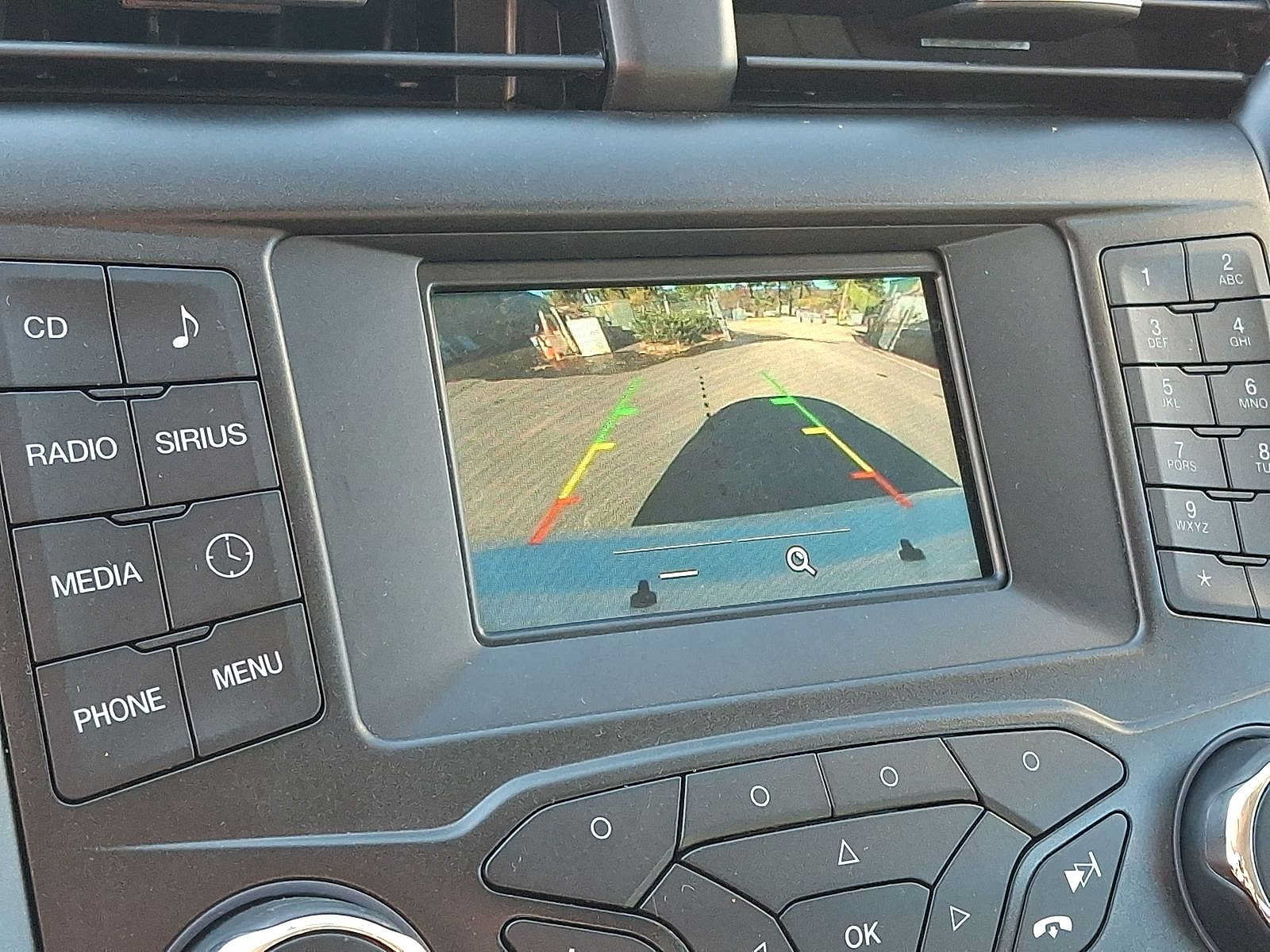 Used 2018 Ford Fusion SE w/ Equipment Group 201A FWD image 21