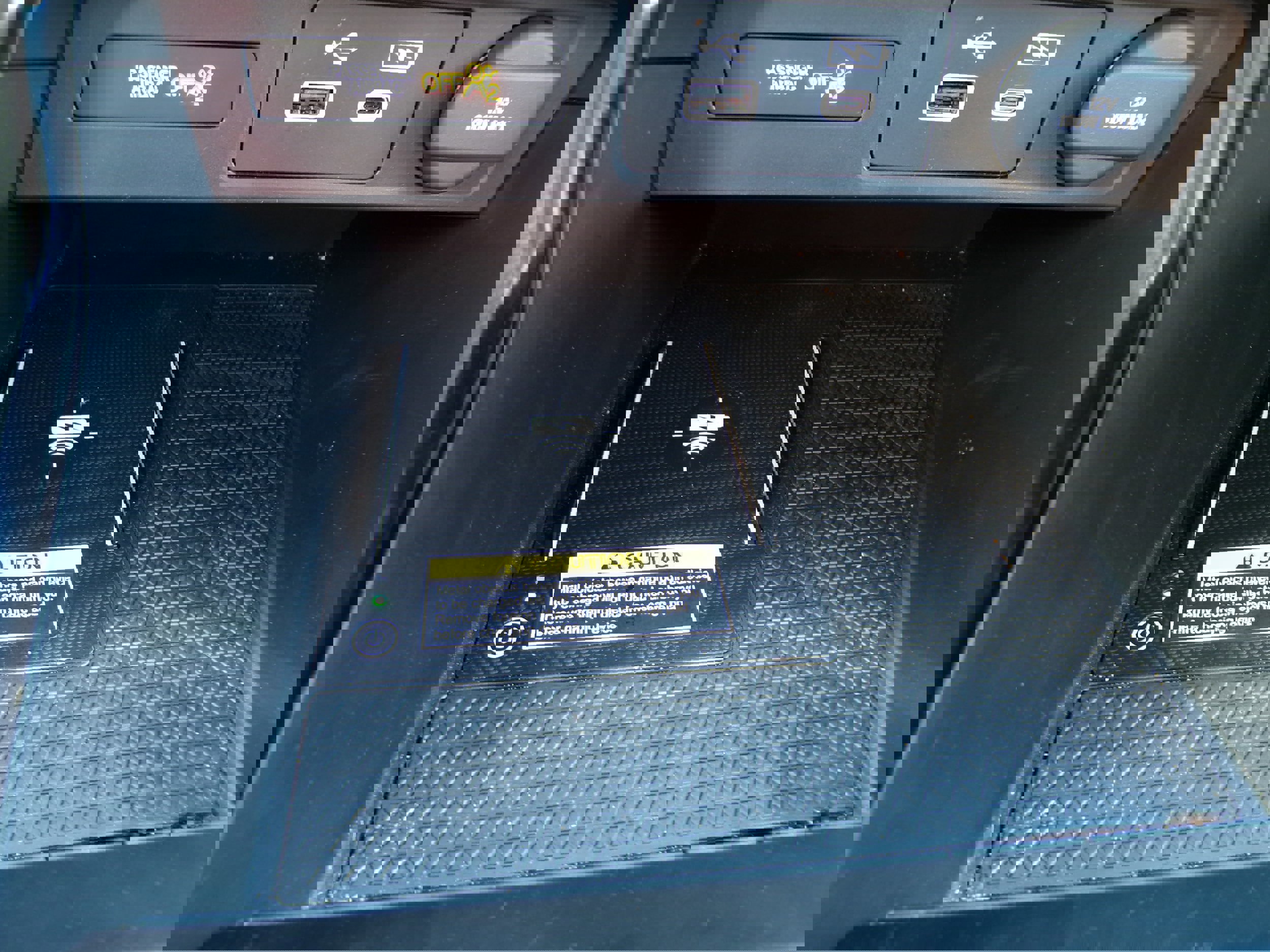 Used 2025 Honda CR-V EX-L image 17