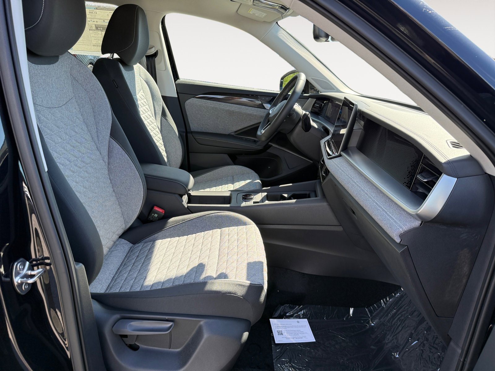 New 2025 Volkswagen Tiguan S image 19