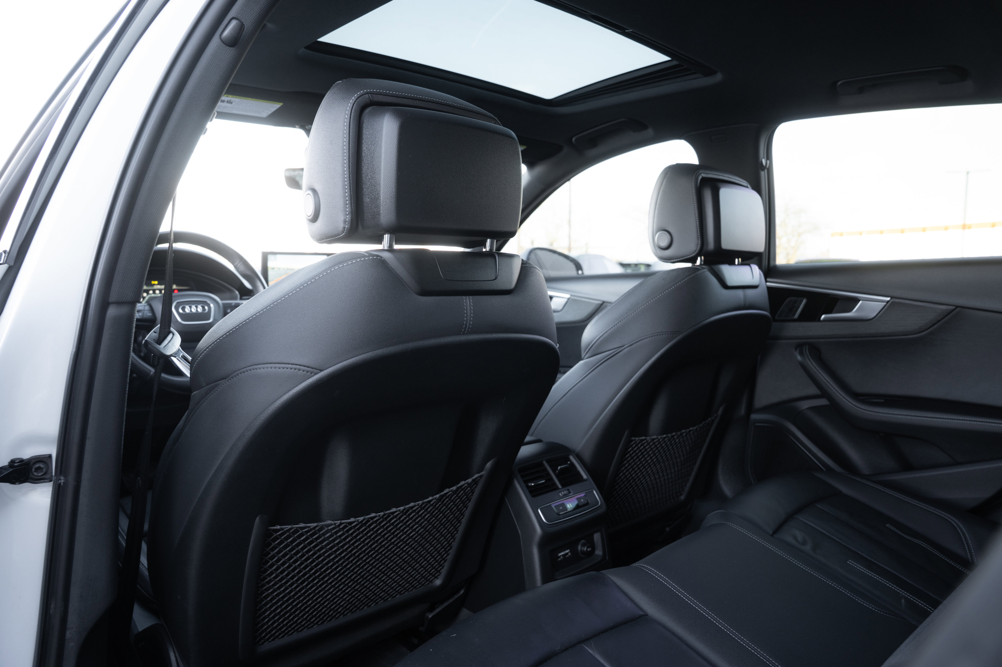 Certified 2022 Audi A4 2.0T Premium Plus w/ Premium Plus Package image 26