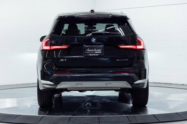 Used 2026 BMW X1 xDrive28i w/ Technology Package image 10