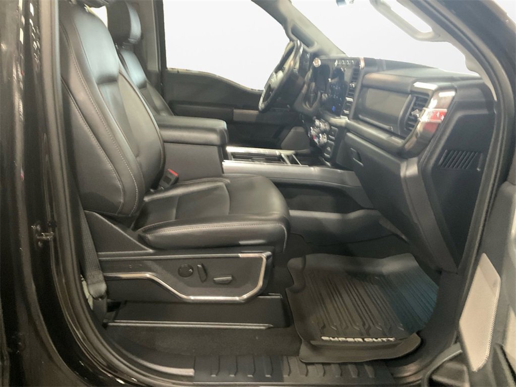 Used 2024 Ford F250 Lariat w/ Lariat Ultimate Package image 9