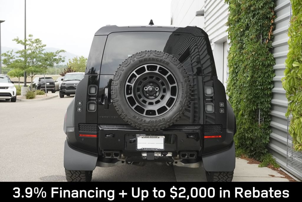 New 2026 Land Rover Defender 110 OCTA AWD/4WD image 6