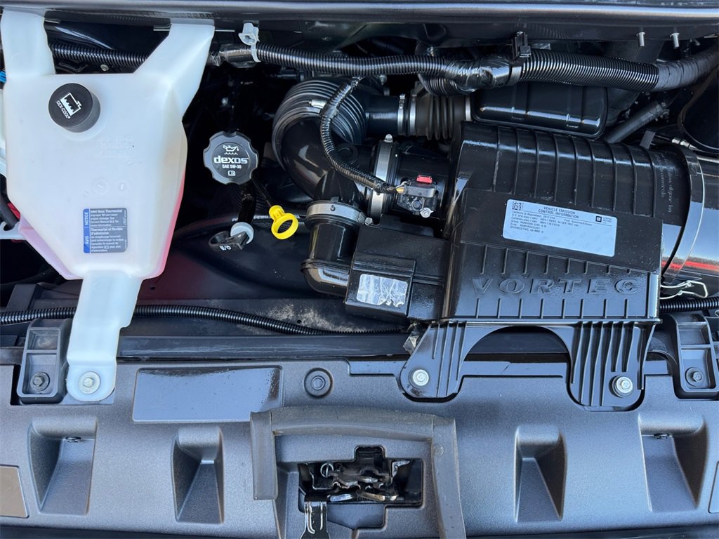 Used 2017 Chevrolet Express 2500 image 9