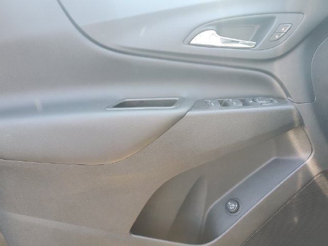 Used 2023 Chevrolet Equinox LT FWD image 18