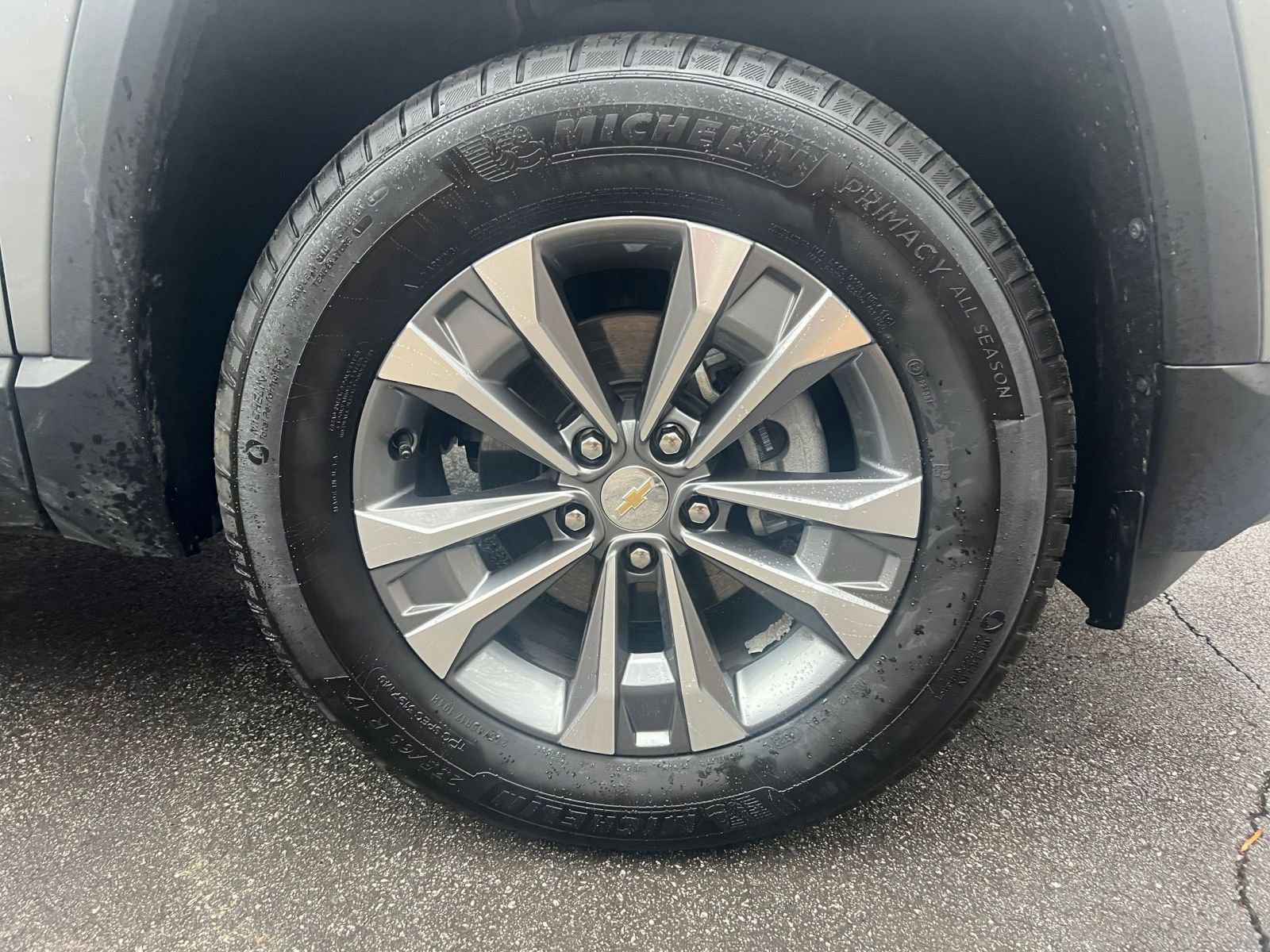 Used 2025 Chevrolet Equinox LT image 24