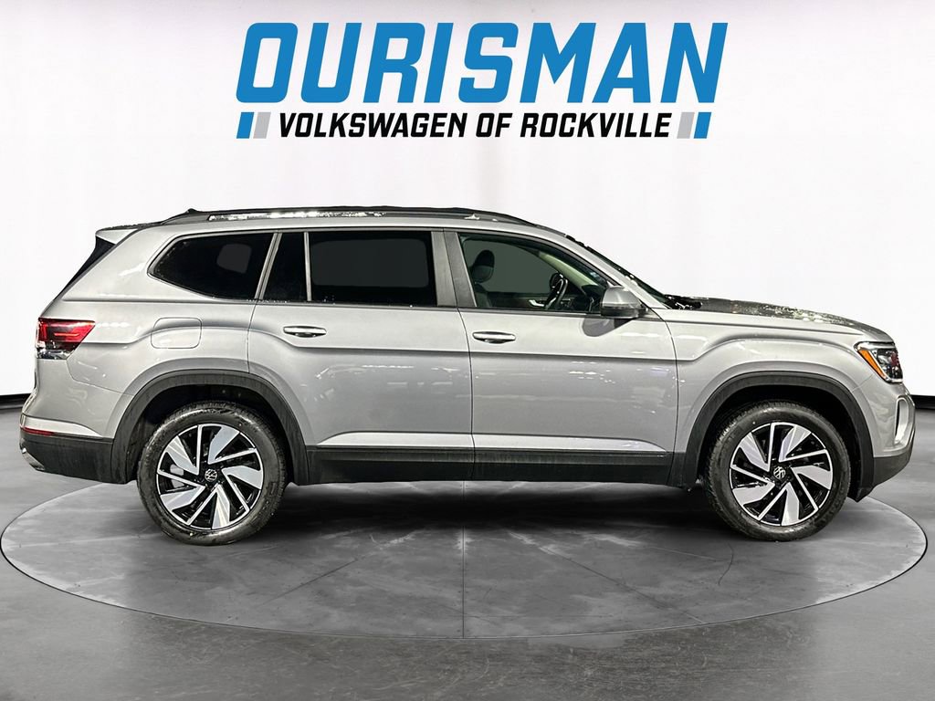 Used 2024 Volkswagen Atlas SE image 7