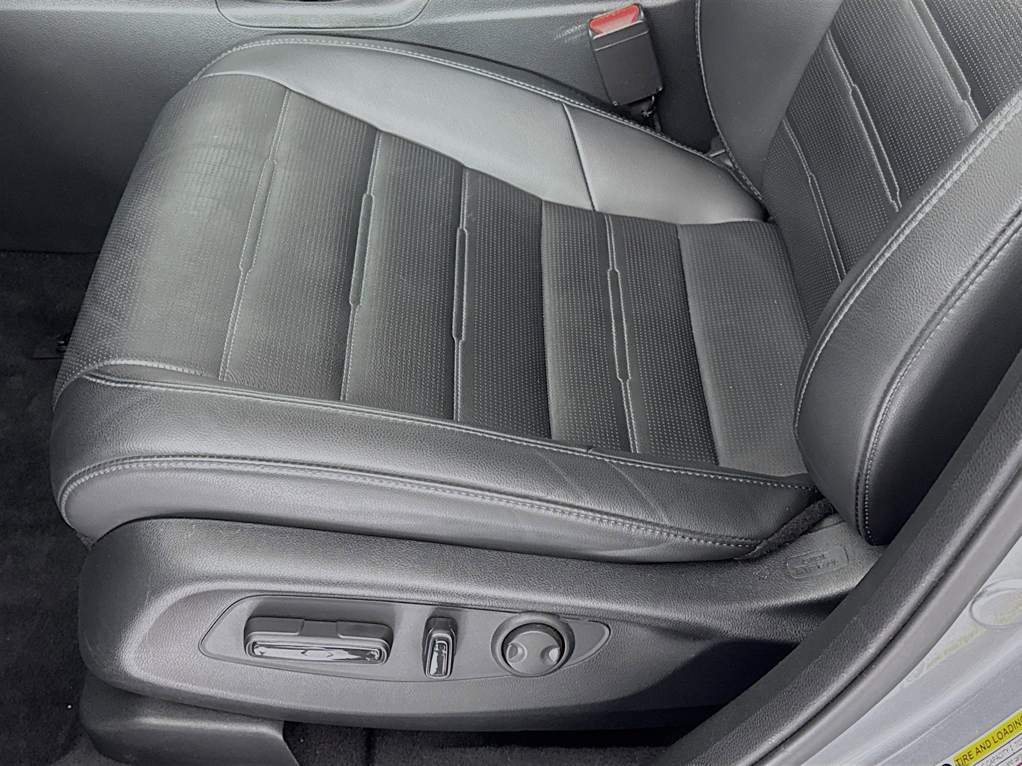 Certified 2023 Honda CR-V EX-L image 18