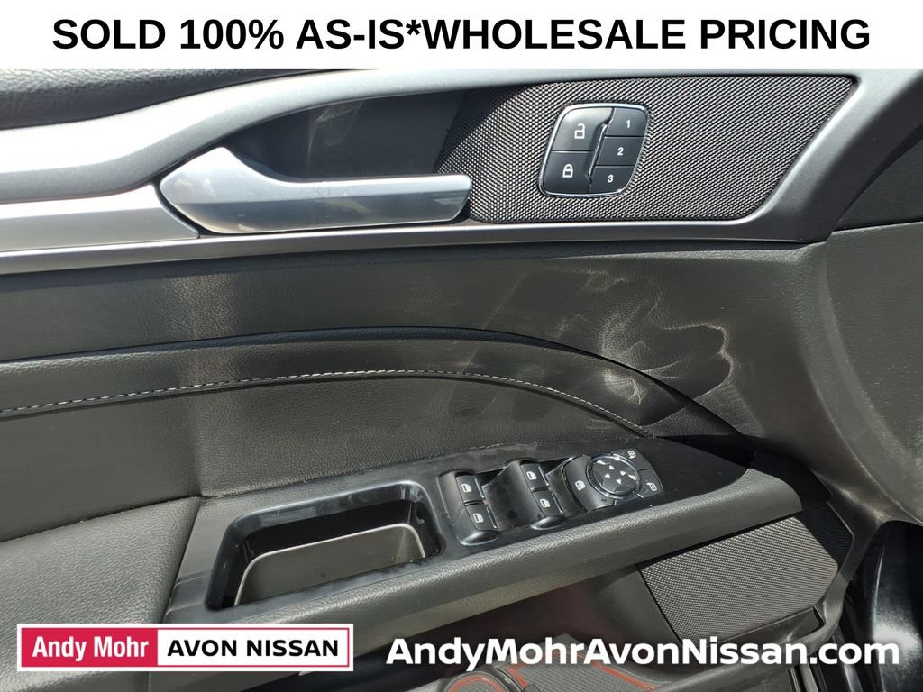 Used 2016 Ford Fusion Titanium FWD image 14