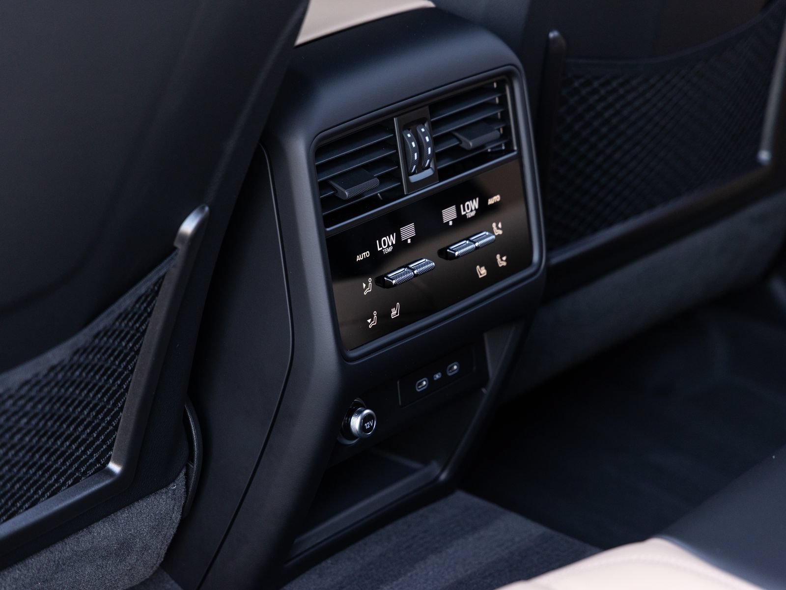 New 2026 Porsche Cayenne AWD/4WD image 27