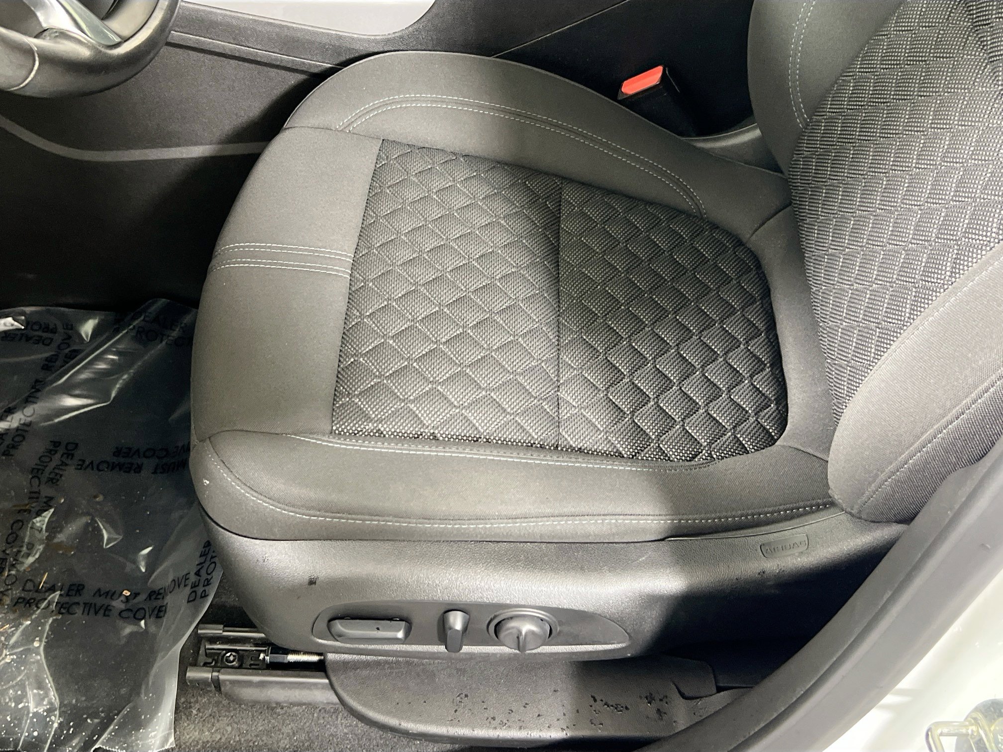 Used 2019 Chevrolet Blazer LT image 18