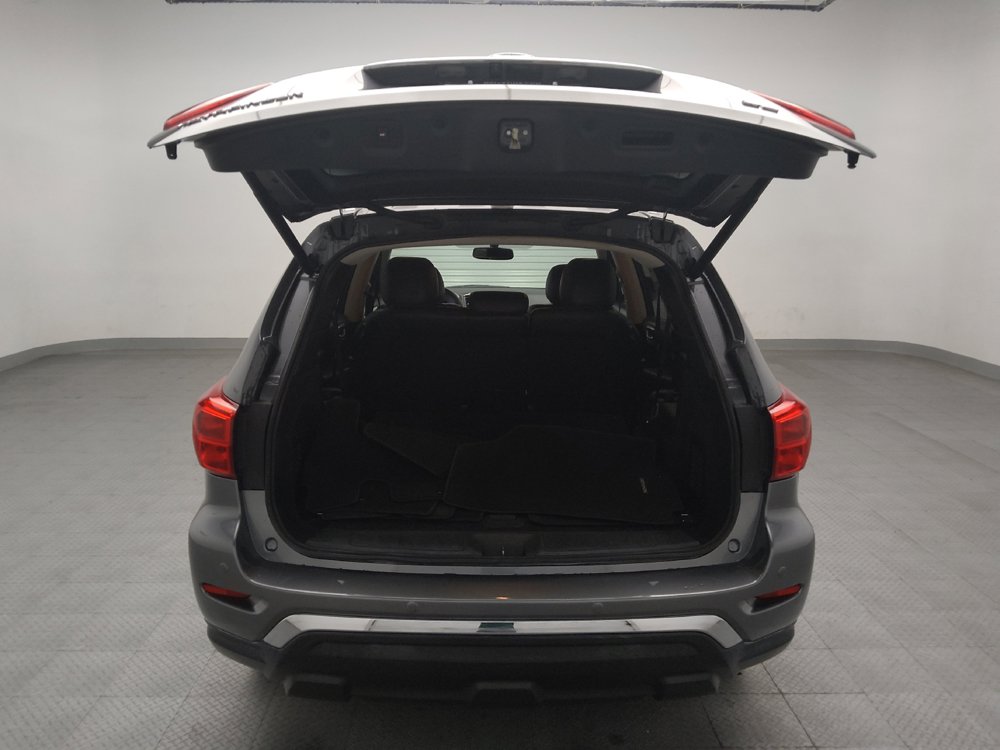 Used 2019 Nissan Pathfinder SL FWD image 29
