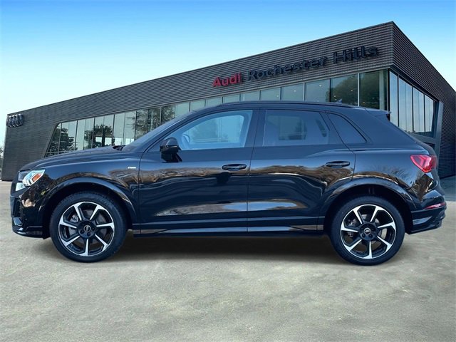 Certified 2025 Audi Q3 2.0T Premium Plus w/ Premium Plus Package image 2