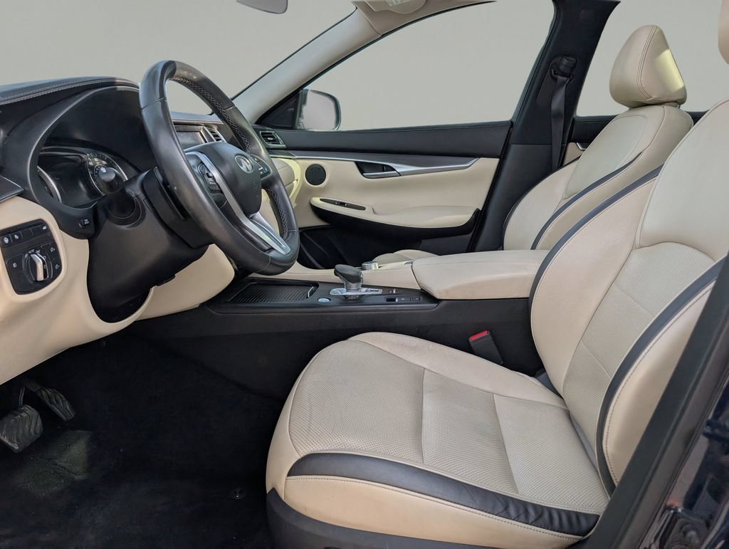 Used 2022 INFINITI QX50 Luxe w/ Cargo Package FWD image 17
