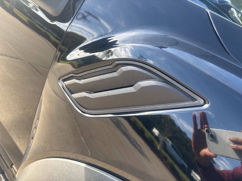 Used 2018 Ford F150 Raptor w/ Equipment Group 802A Luxury image 5