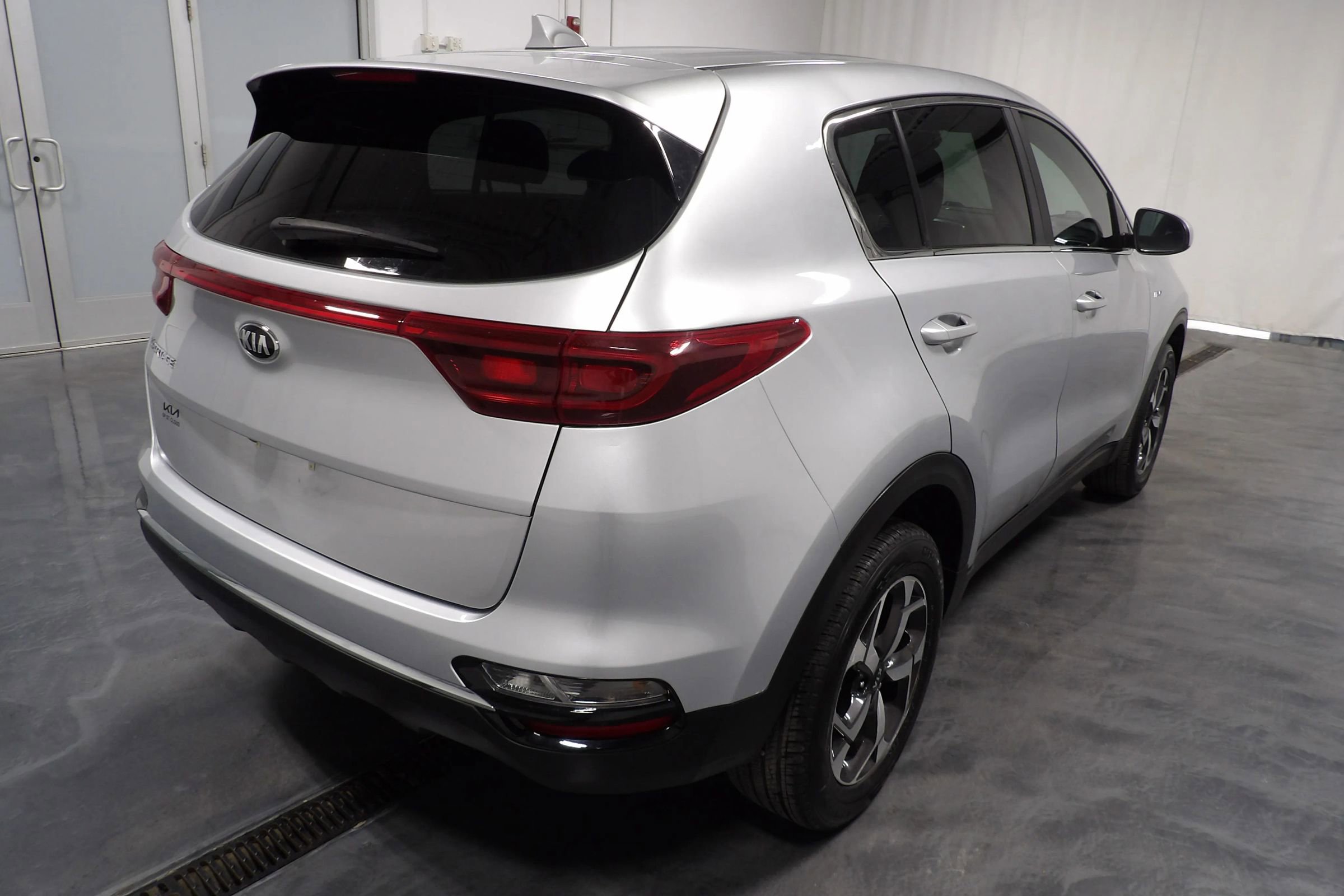 Used 2021 Kia Sportage LX AWD/4WD image 6