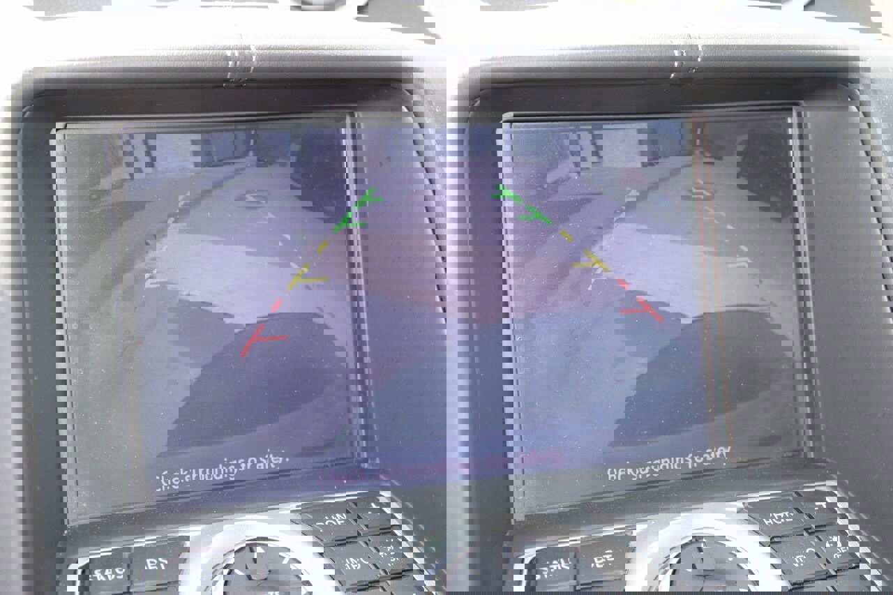 Used 2020 Nissan 370Z Touring Sport image 6