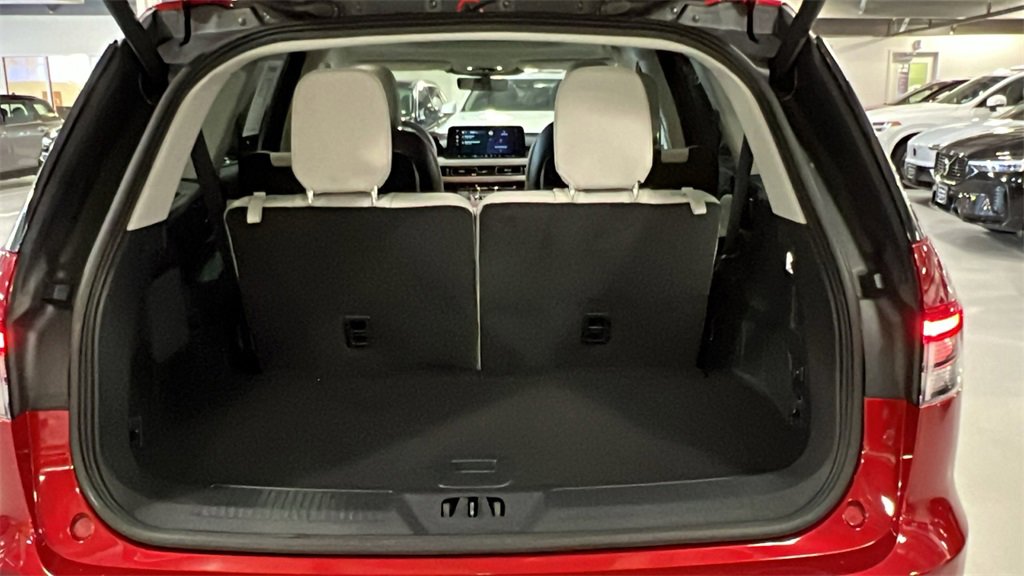 Used 2025 Lincoln Aviator Reserve w/ Illumination Package image 31