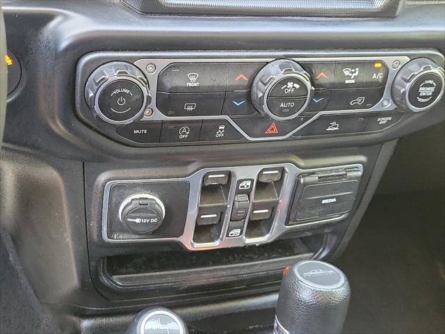 Used 2023 Jeep Gladiator Overland AWD/4WD image 31