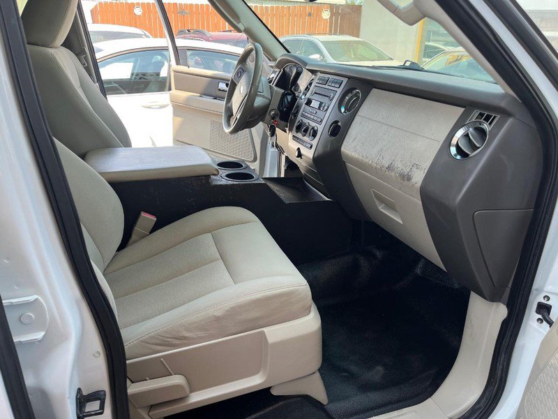 Used 2011 Ford Expedition XL RWD image 8
