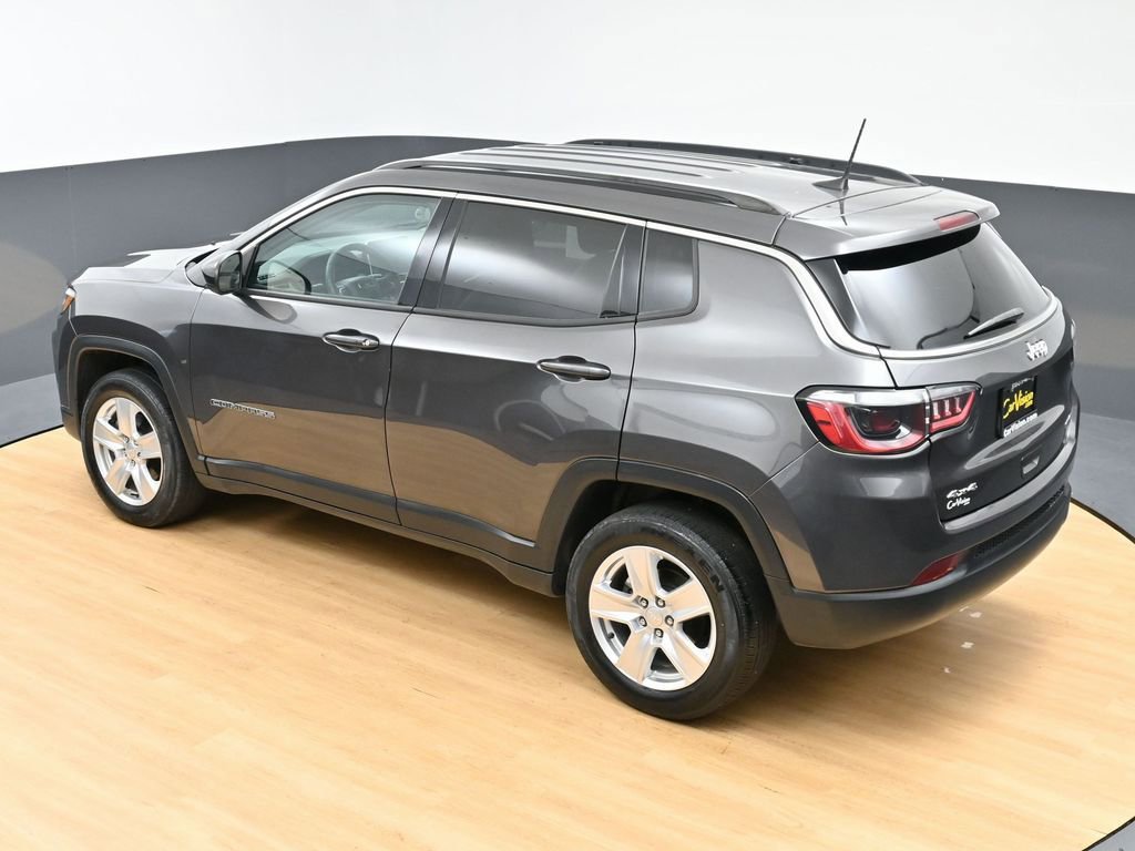 Used 2022 Jeep Compass Latitude image 45