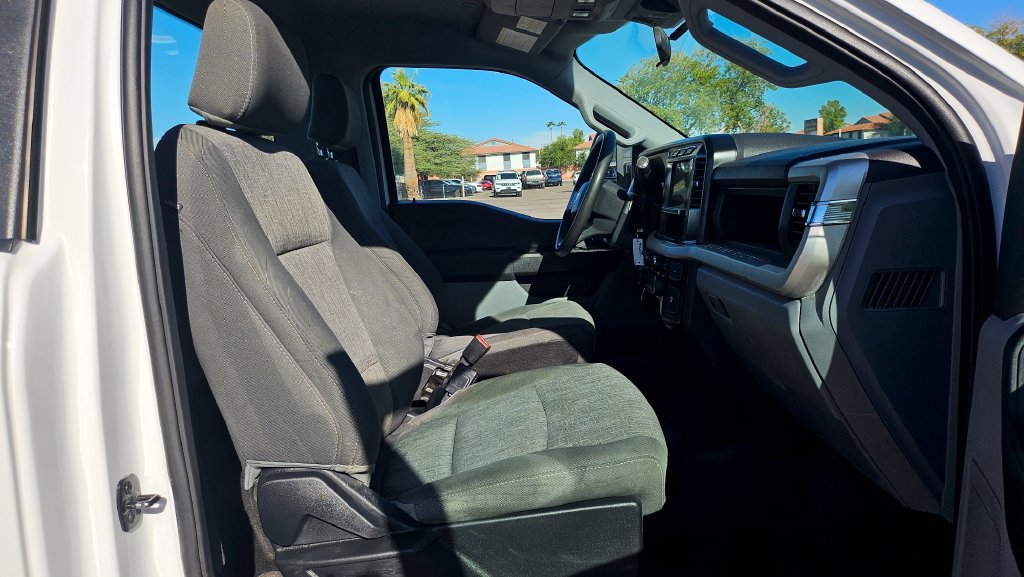 Used 2024 Ford F250 XL w/ XL Driver Assist Package RWD image 19
