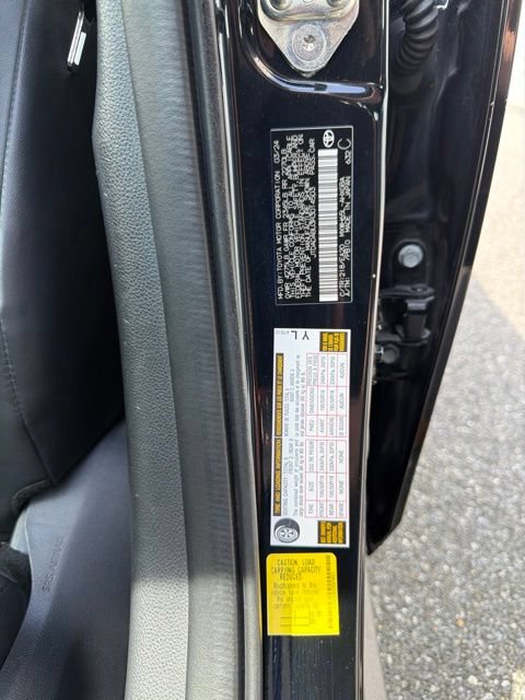 Used 2024 Toyota Prius XLE AWD/4WD image 26